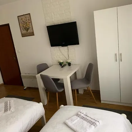Valerija *